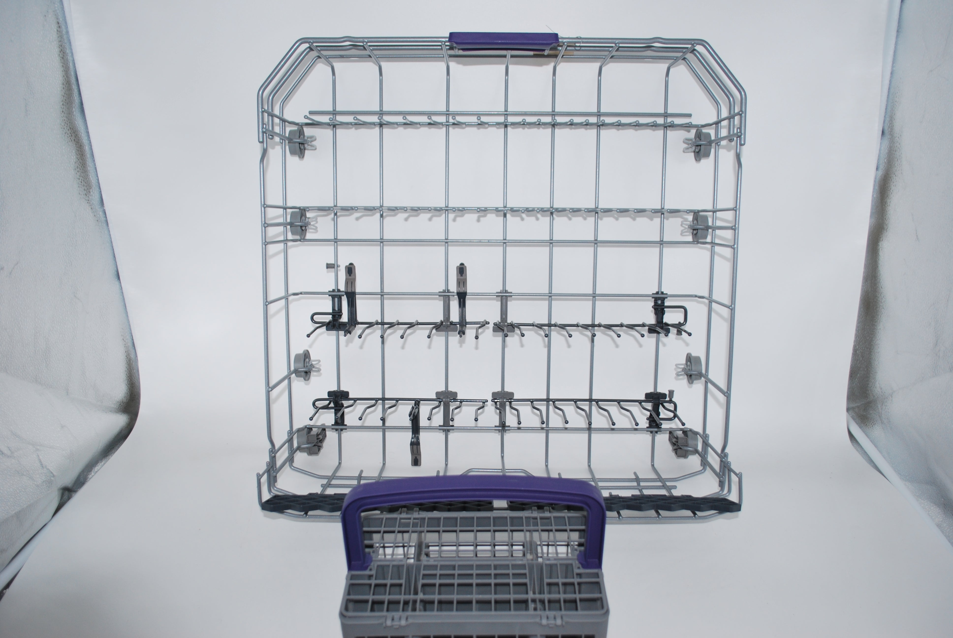 1766810132 NEW Beko Bloomberg Dishwasher Lower Rack OEM With Silverware Basket